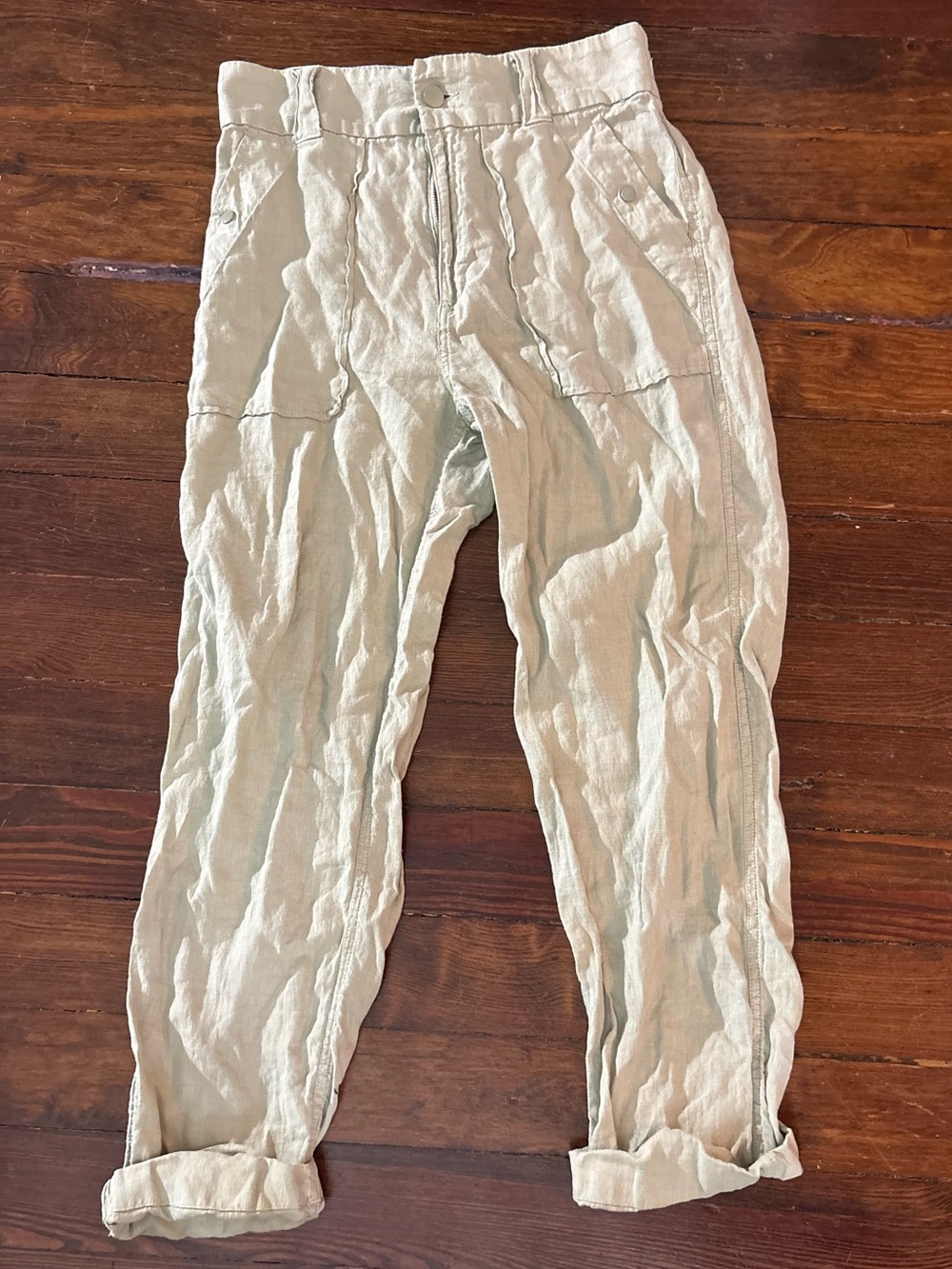 Tahari pale green 100% linen baggy pants size M